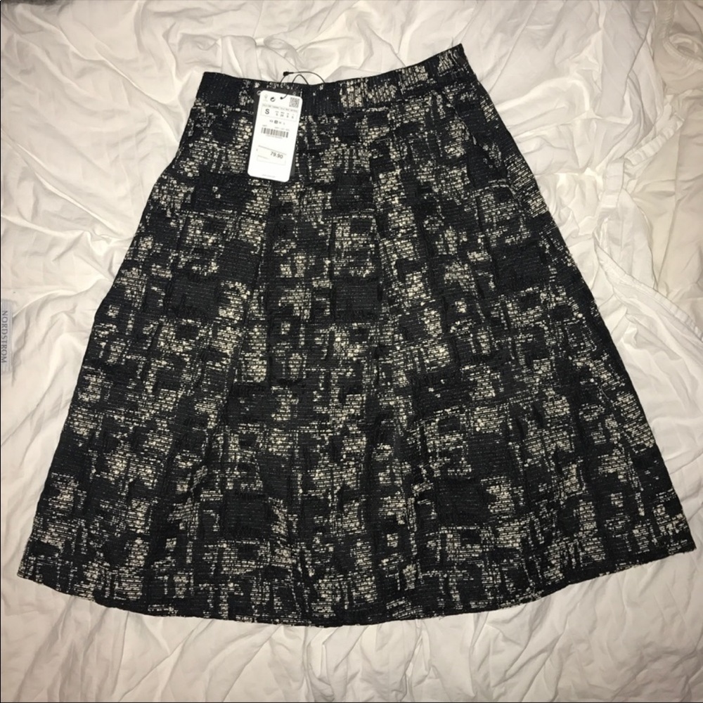 Black and white tweed Zara skirt